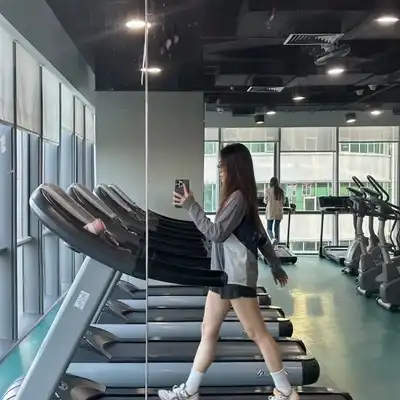 胡晨